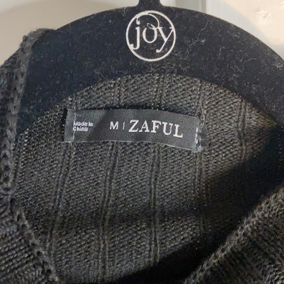 Zaful Black Cropped Rib Sweater sz M US 6 - Picture 3 of 4